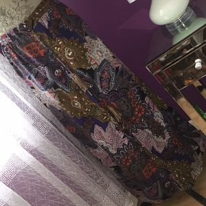 Vanessa A Virginia maxi skirt